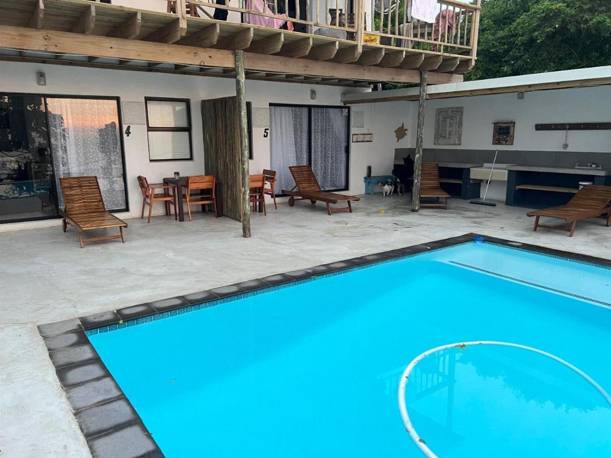 Linga Futhi Beach Cottages Port Saint Johnʼs 外观 照片